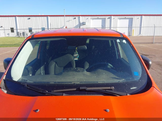 12697309 :رقم المزاد ، ZACCJBATXGPD29744 vin ، 2016 Jeep Renegade Sport مزاد بيع
