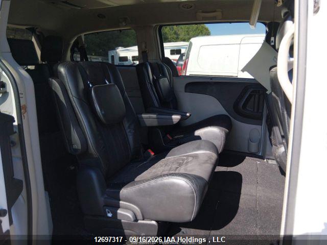 12697317 :رقم المزاد ، 2C4RC1JG2FR740471 vin ، 2015 Chrysler Town & Country Limited مزاد بيع