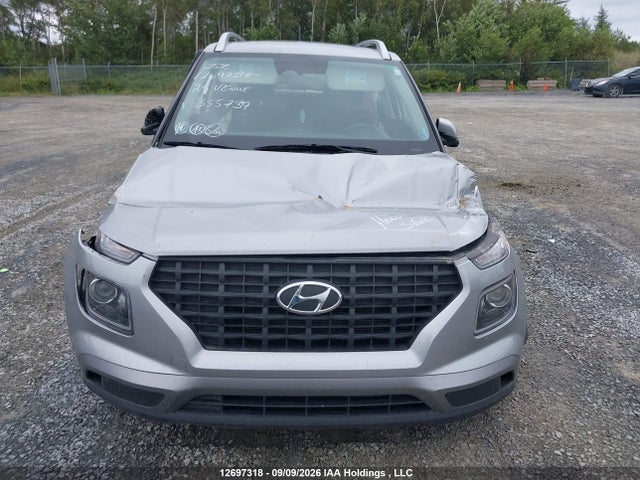 2025 Hyundai Venue Sel/limited მანქანა იყიდება აუქციონზე, vin: KMHRC8A31SU355739, აუქციონის ნომერი: 12697318
