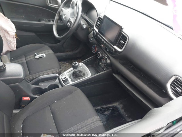 2025 Hyundai Venue Sel/limited მანქანა იყიდება აუქციონზე, vin: KMHRC8A31SU355739, აუქციონის ნომერი: 12697318