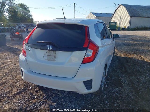 Honda Fit 2015 3HGGK5G57FM101700 Image 4