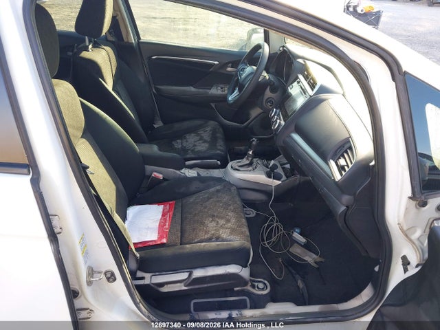 Honda Fit 2015 3HGGK5G57FM101700 Image 5