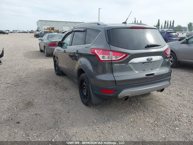 1FMCU9J90FUC50967 Ford Escape Titanium