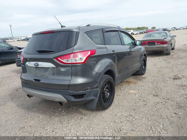 12697368 :رقم المزاد ، 1FMCU9J90FUC50967 vin ، 2015 Ford Escape Titanium مزاد بيع