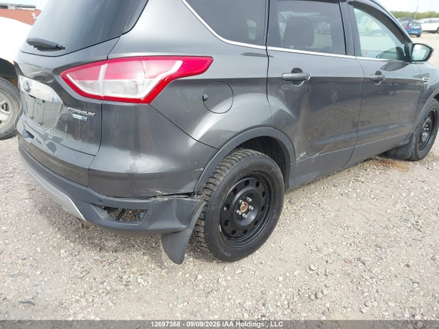 12697368 :رقم المزاد ، 1FMCU9J90FUC50967 vin ، 2015 Ford Escape Titanium مزاد بيع