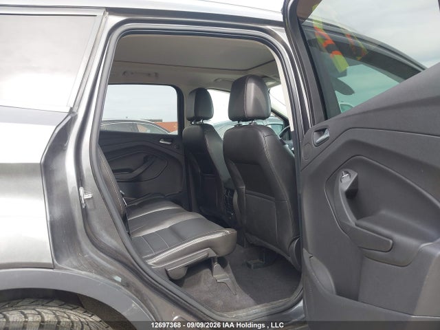 12697368 :رقم المزاد ، 1FMCU9J90FUC50967 vin ، 2015 Ford Escape Titanium مزاد بيع