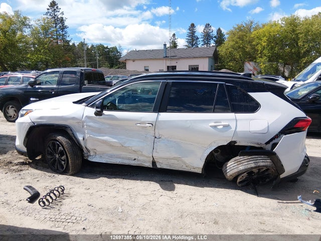 Продажа на аукционе авто 2024 Toyota Rav4 Hybrid Xse, vin: 2T35WRFVXRW209072, номер лота: 12697385