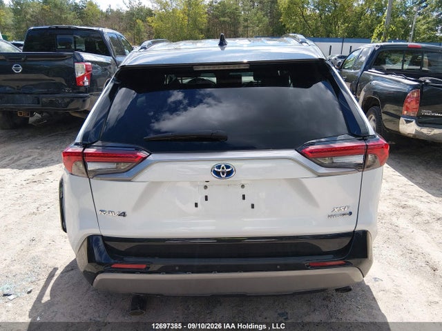 Продажа на аукционе авто 2024 Toyota Rav4 Hybrid Xse, vin: 2T35WRFVXRW209072, номер лота: 12697385