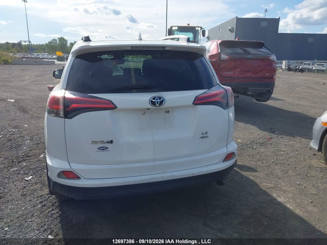 2017 Toyota Rav4 Le მანქანა იყიდება აუქციონზე, vin: 2T3BFREVXHW598489, აუქციონის ნომერი: 12697386