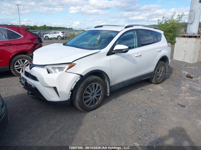 2017 Toyota Rav4 Le მანქანა იყიდება აუქციონზე, vin: 2T3BFREVXHW598489, აუქციონის ნომერი: 12697386