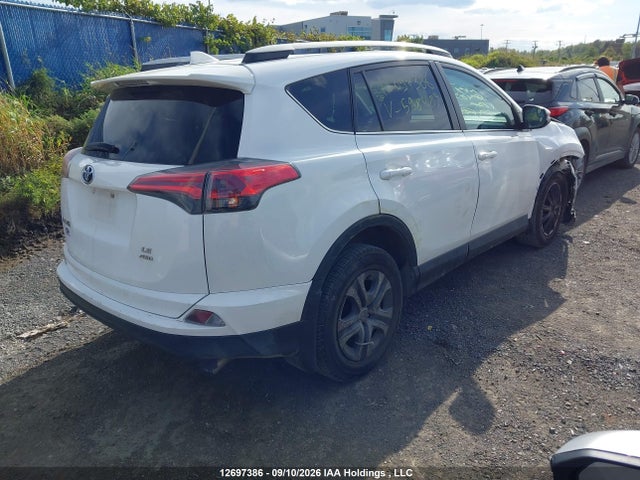 2017 Toyota Rav4 Le მანქანა იყიდება აუქციონზე, vin: 2T3BFREVXHW598489, აუქციონის ნომერი: 12697386