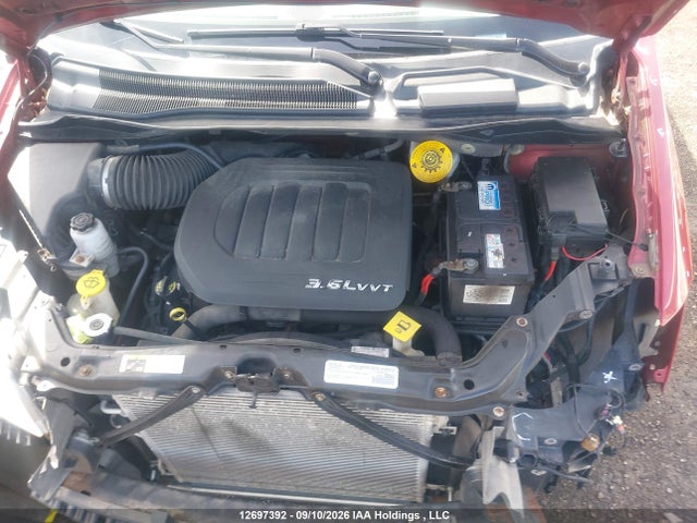 12697392 :رقم المزاد ، 2C4RC1GG5GR128628 vin ، 2016 Chrysler Town & Country Limited Platinum مزاد بيع