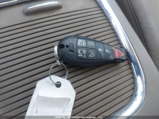 12697392 :رقم المزاد ، 2C4RC1GG5GR128628 vin ، 2016 Chrysler Town & Country Limited Platinum مزاد بيع