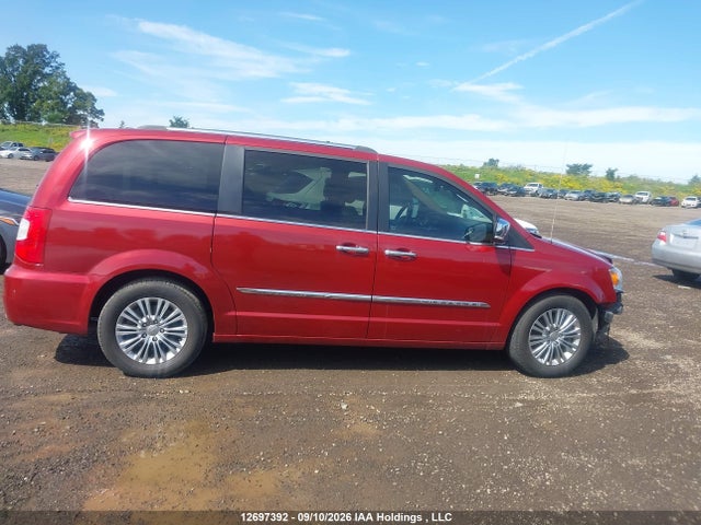 12697392 :رقم المزاد ، 2C4RC1GG5GR128628 vin ، 2016 Chrysler Town & Country Limited Platinum مزاد بيع