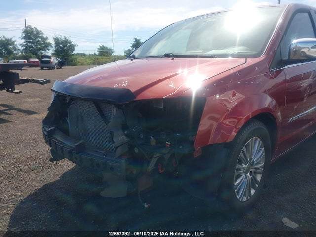 12697392 :رقم المزاد ، 2C4RC1GG5GR128628 vin ، 2016 Chrysler Town & Country Limited Platinum مزاد بيع
