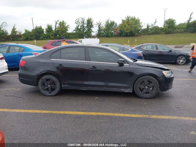 2011 Volkswagen Jetta 2.5l Comfortline/2.5l Sportline მანქანა იყიდება აუქციონზე, vin: 3VWDX7AJ8BM373555, აუქციონის ნომერი: 12697396