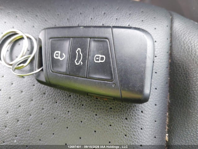 3VWE57BU2KM011837 Volkswagen JETTA SEL