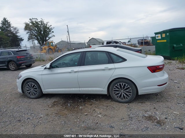 3VWE57BU2KM011837 Volkswagen JETTA SEL