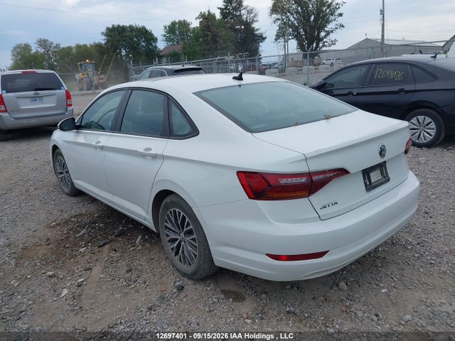3VWE57BU2KM011837 Volkswagen JETTA SEL
