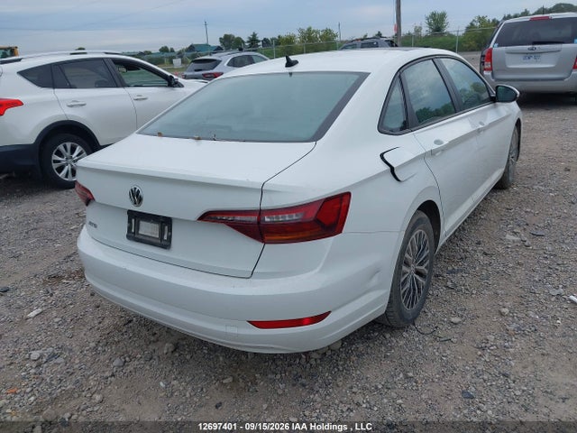 3VWE57BU2KM011837 Volkswagen JETTA SEL