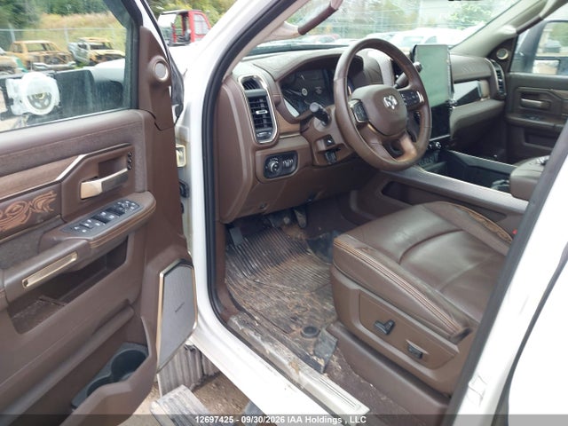 12697425 :رقم المزاد ، 3C63R3SL9TG212303 vin ، 2026 Ram 3500 Limited مزاد بيع