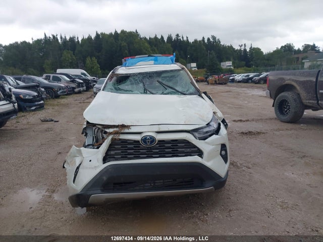 Продажа на аукционе авто 2022 Toyota Rav4 Limited, vin: 2T3DWRFV1NW150158, номер лота: 12697434