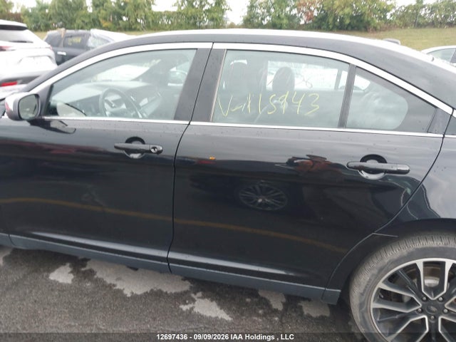 Ford Taurus Limited 2019 1FAHP2J84KG115943 Image 15