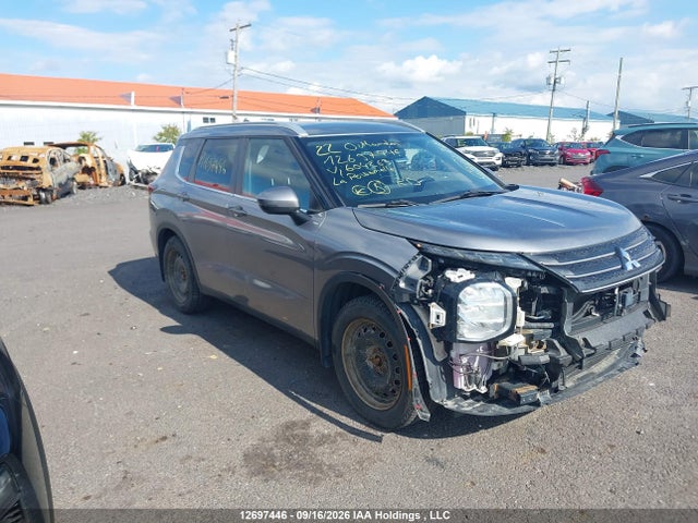 12697446 :رقم المزاد ، JA4J4UA82NZ604263 vin ، 2022 Mitsubishi Outlander Le/le Premium/se/sel مزاد بيع