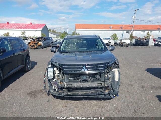 Продажа на аукционе авто 2022 Mitsubishi Outlander Le/le Premium/se/sel, vin: JA4J4UA82NZ604263, номер лота: 12697446