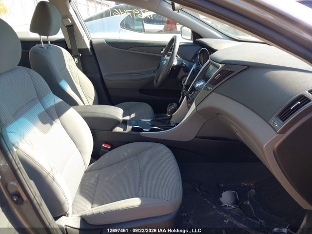 Продажа на аукционе авто 2012 Hyundai Sonata Gls, vin: 5NPEB4AC2CH468660, номер лота: 12697461