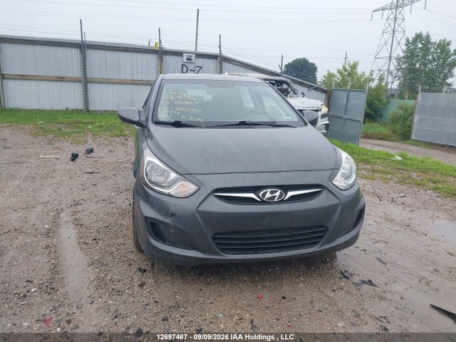 2013 Hyundai Accent Gls/gs მანქანა იყიდება აუქციონზე, vin: KMHCT5AE5DU066341, აუქციონის ნომერი: 12697467