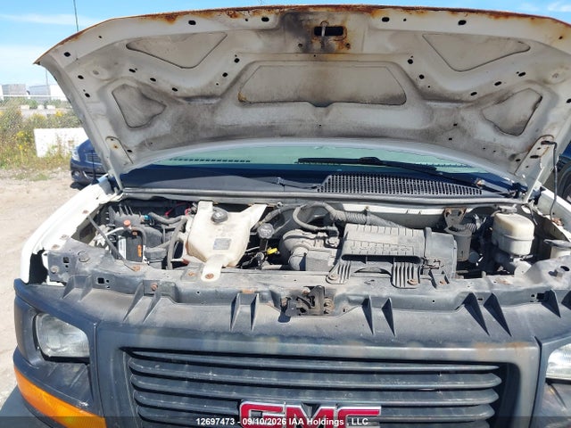 GMC Savana G2500 2017 1GTW7BFFXH1129463 Image 10