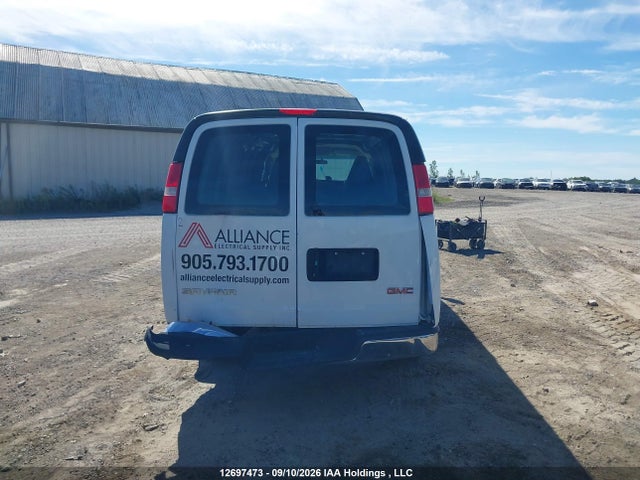 GMC Savana G2500 2017 1GTW7BFFXH1129463 Image 16