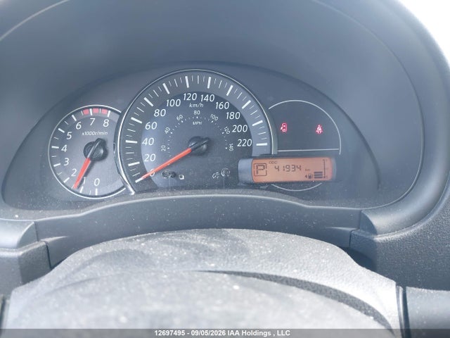 12697495 :رقم المزاد ، 3N1CK3CP8FL246889 vin ، 2015 Nissan Micra مزاد بيع