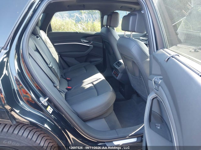 Audi E-tron 55 Progressiv 2023 WA1AAAGE2PB003080 Image 8