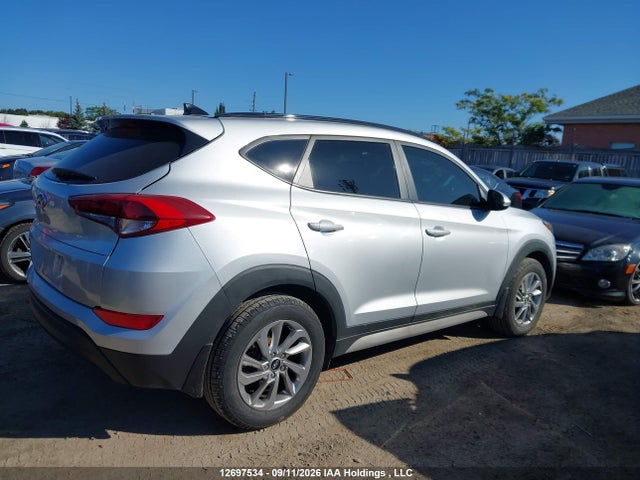 Продажа на аукционе авто 2018 Hyundai Tucson Se 2.0l, vin: KM8J33A40JU777282, номер лота: 12697534