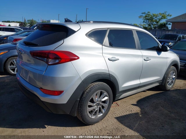 Продажа на аукционе авто 2018 Hyundai Tucson Se 2.0l, vin: KM8J33A40JU777282, номер лота: 12697534