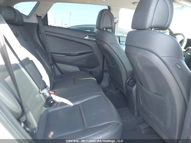 Продажа на аукционе авто 2018 Hyundai Tucson Se 2.0l, vin: KM8J33A40JU777282, номер лота: 12697534