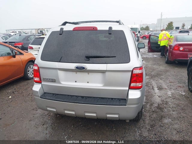 Продажа на аукционе авто 2009 Ford Escape Xlt, vin: 1FMCU03GX9KD09062, номер лота: 12697535