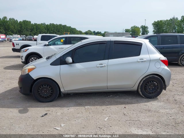 Продаж на аукціоні авто 2012 Toyota Yaris, vin: JTDKTUD3XCD530503, номер лоту: 12697557
