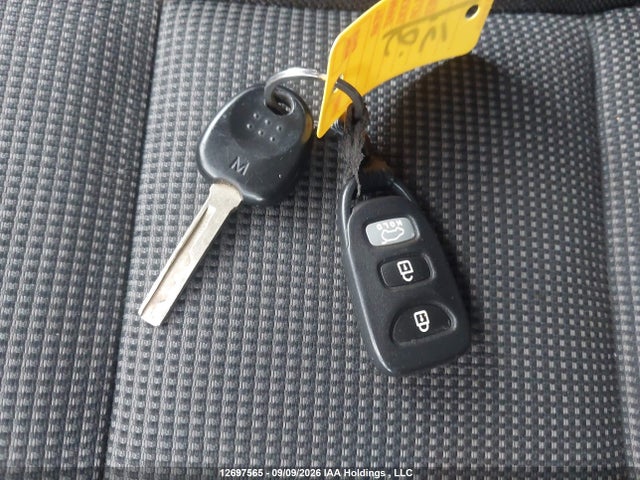 Продаж на аукціоні авто 2013 Hyundai Elantra Gt Gls, vin: KMHD35LE0DU128651, номер лоту: 12697565