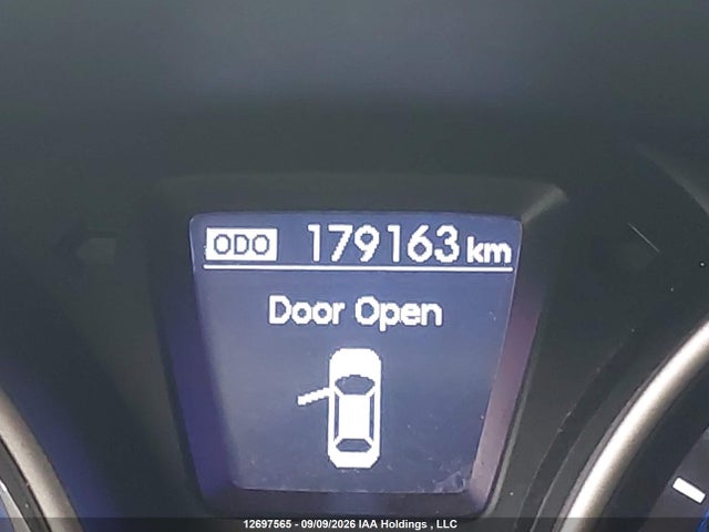Продаж на аукціоні авто 2013 Hyundai Elantra Gt Gls, vin: KMHD35LE0DU128651, номер лоту: 12697565