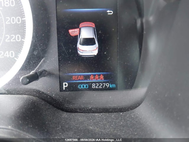 5YFBPRBE7LP124262 Toyota COROLLA LE