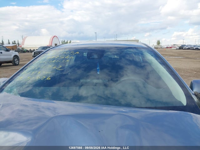 5YFBPRBE7LP124262 Toyota COROLLA LE