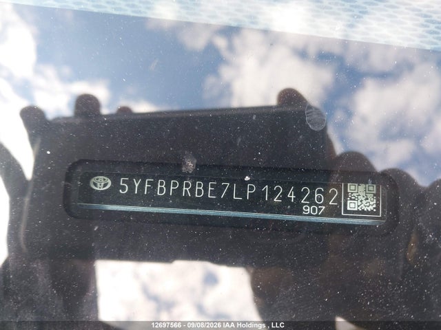 5YFBPRBE7LP124262 Toyota COROLLA LE