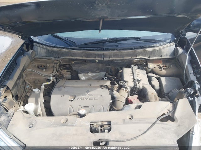Mitsubishi RVR 2018 JA4AJ3AUXJU602879 Image 10