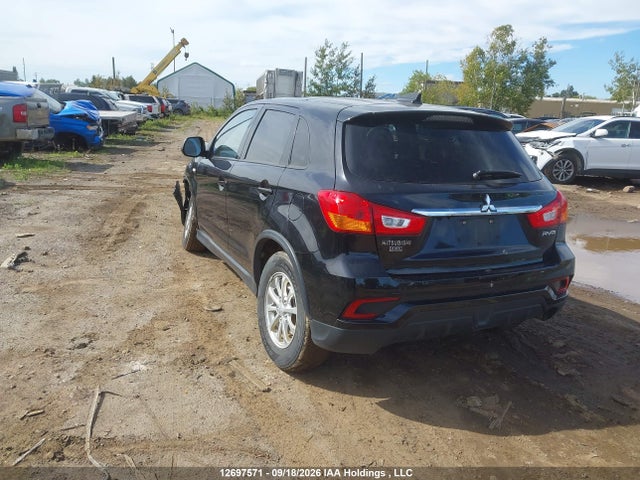 Mitsubishi RVR 2018 JA4AJ3AUXJU602879 Image 3