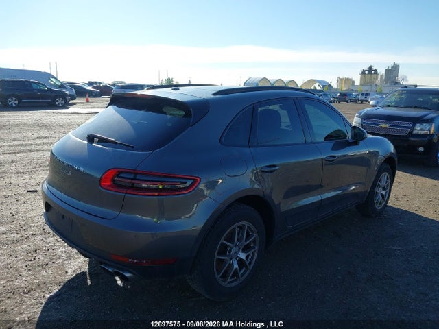 WP1AB2A5XFLB43676 Porsche MACAN S