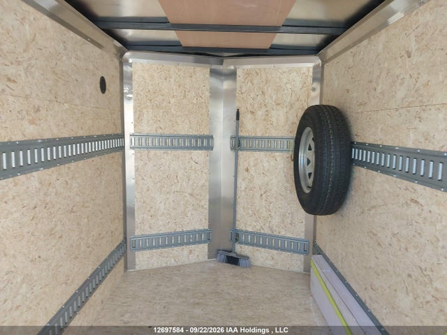 12697584 :رقم المزاد ، 5JWY10816RM119068 vin ، 2024 Iti Yxev Novae مزاد بيع