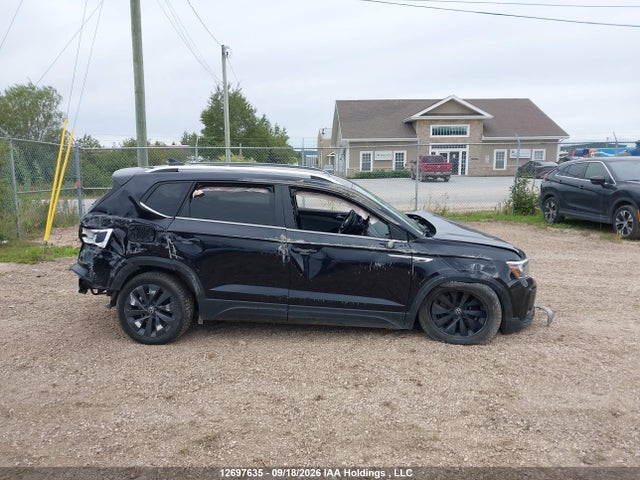 Volkswagen TAOS SE 2024 3VVEX7B27RM061785 Image 12